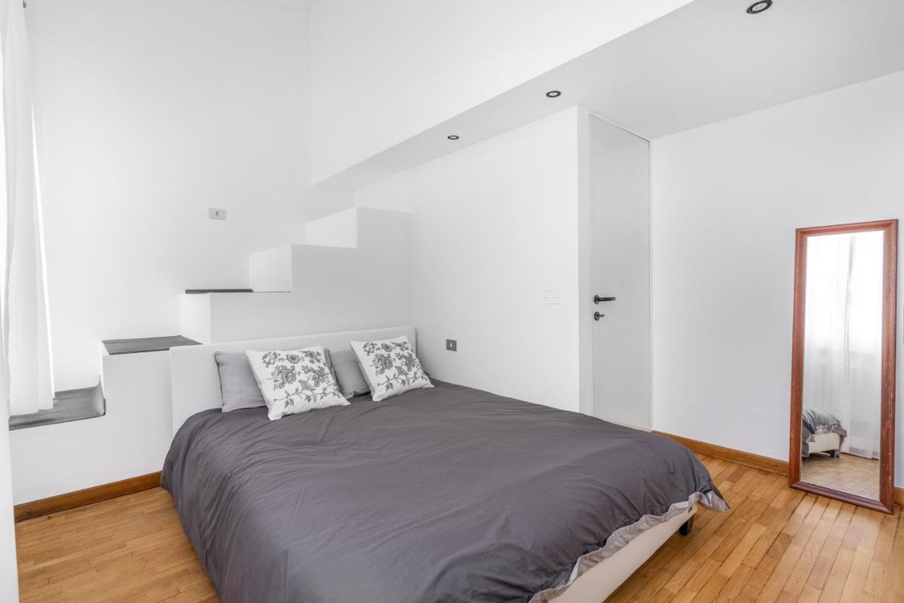Duomo 7 Minuti Exclusive Apartment Vercelli Milan Exterior photo